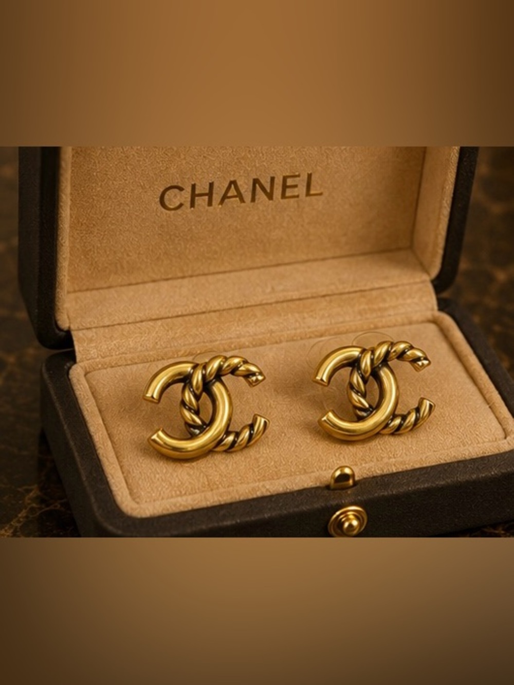 Gold Tone Twisted Rope Statement Stud Earrings Vintage Style
